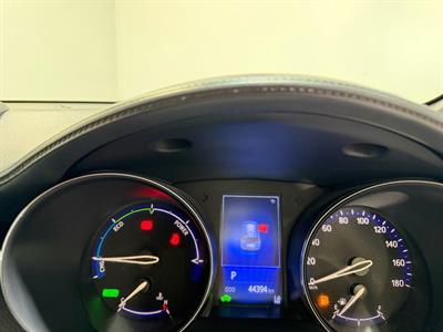 2018 Toyota C-HR - Thumbnail