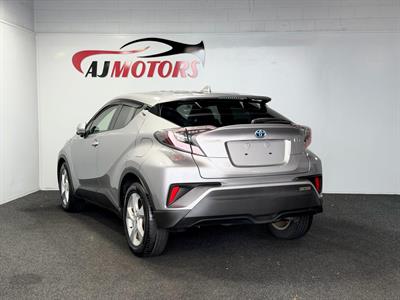 2018 Toyota C-HR - Thumbnail