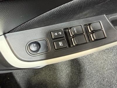 2018 Suzuki Swift - Thumbnail