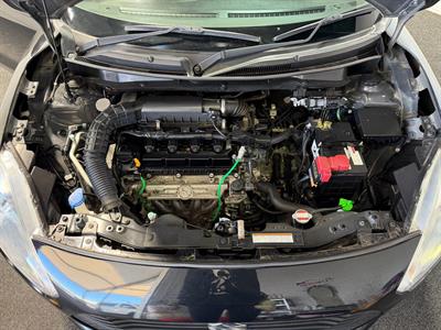 2018 Suzuki Swift - Thumbnail