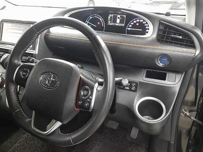 2016 Toyota Sienta - Thumbnail