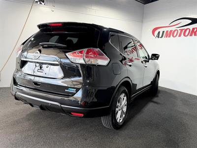 2015 Nissan X-Trail - Thumbnail