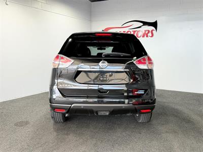 2015 Nissan X-Trail - Thumbnail