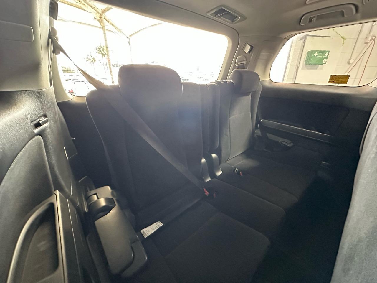 2013 Toyota Vellfire
