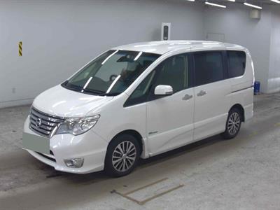 2015 Nissan Serena - Thumbnail