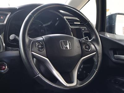 2015 Honda Shuttle - Thumbnail