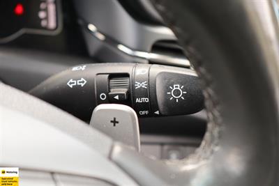 2022 Hyundai IONIQ - Thumbnail