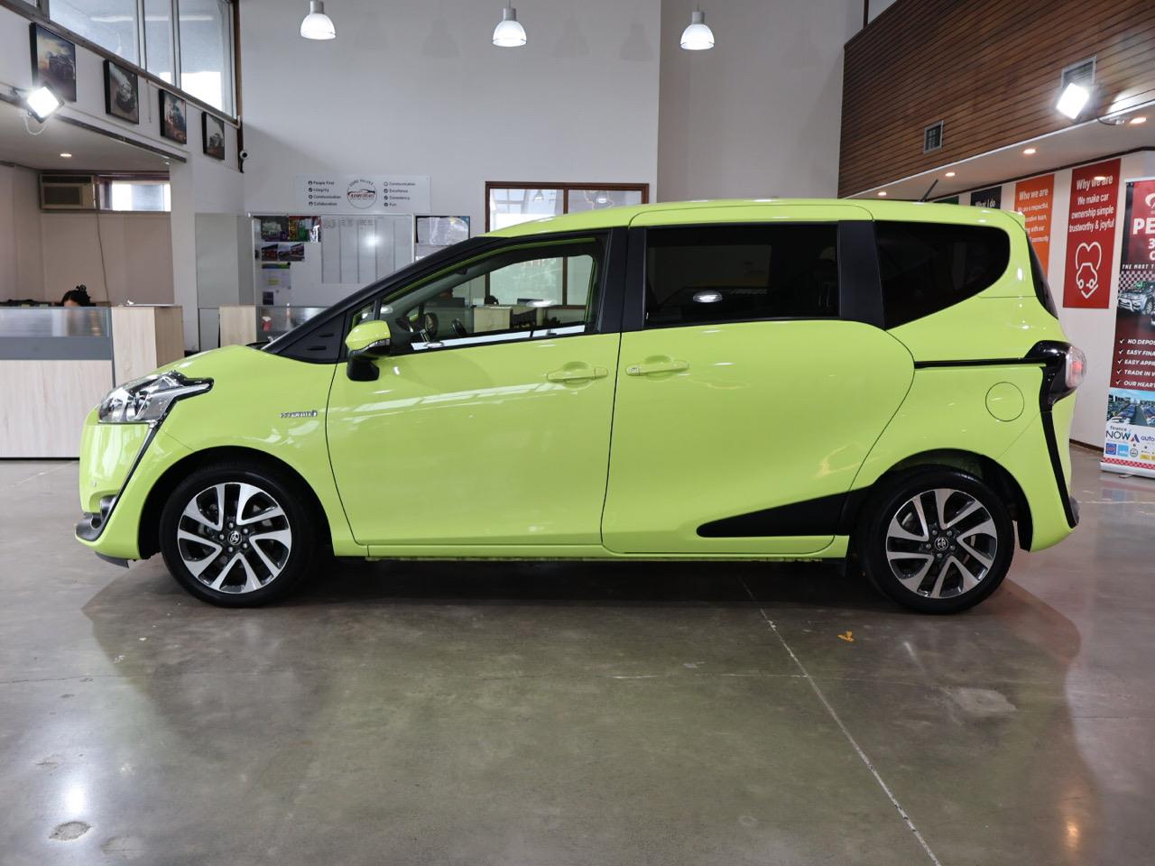 2016 Toyota Sienta