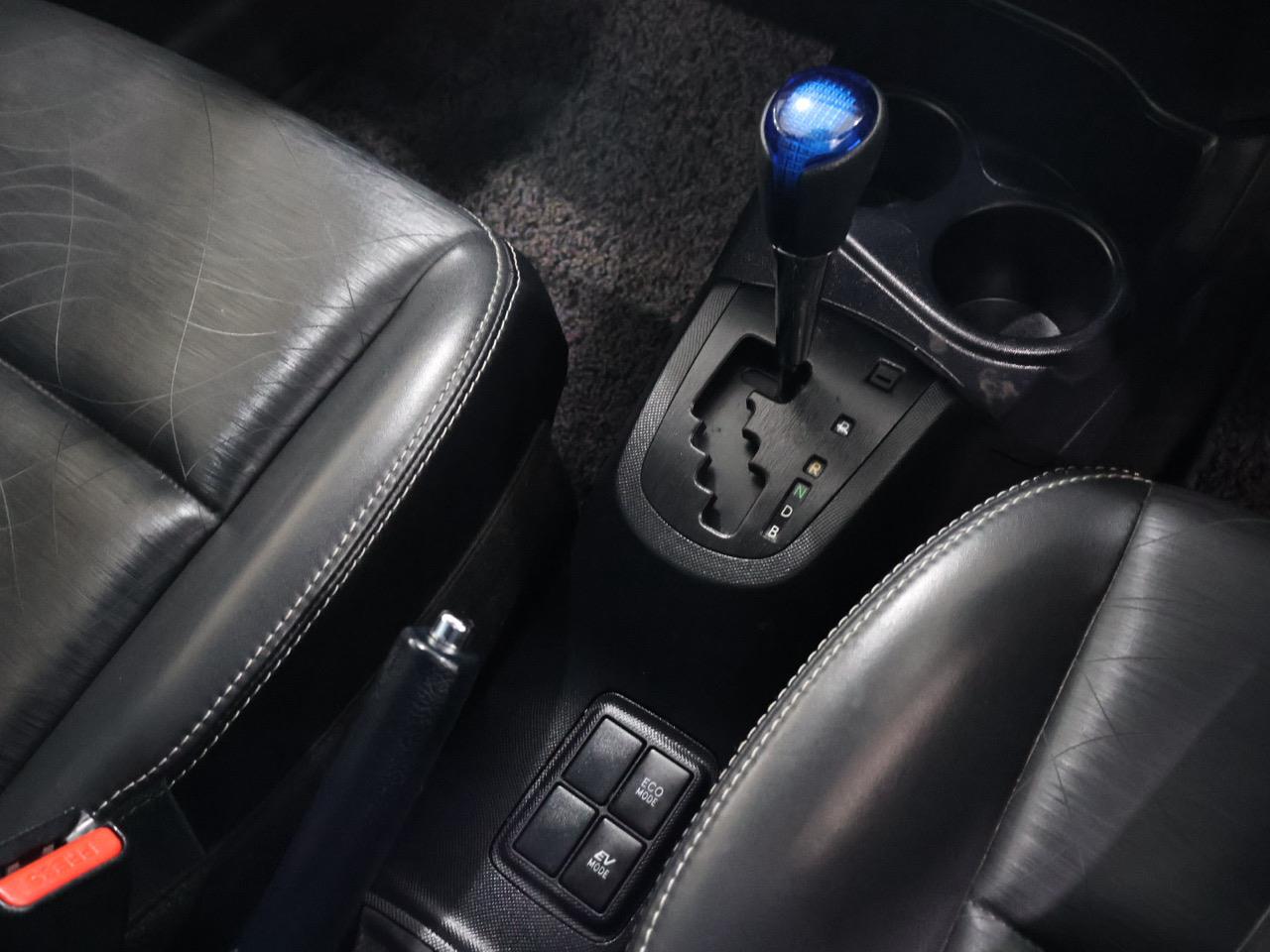 2013 Toyota Aqua