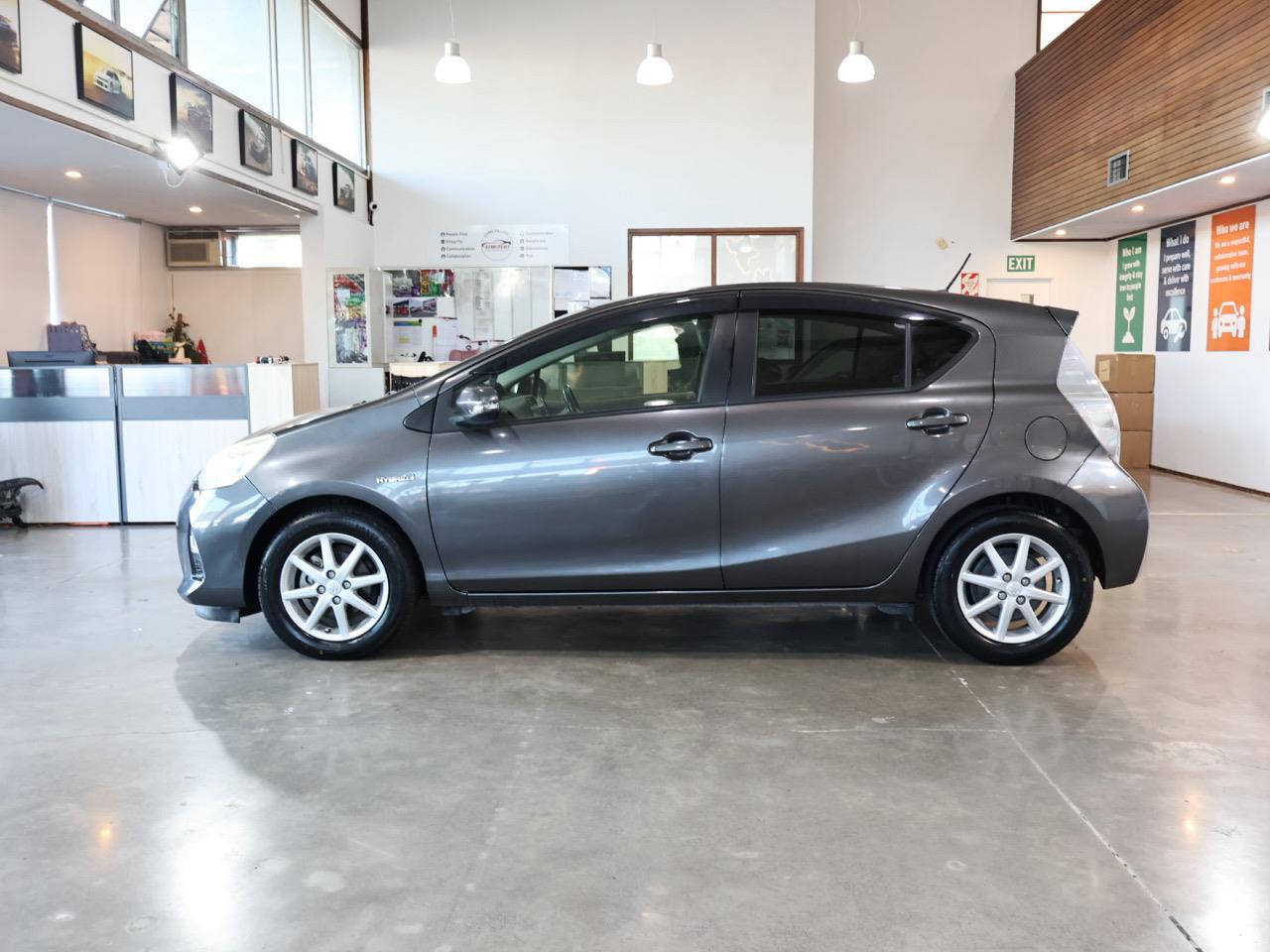 2013 Toyota Aqua