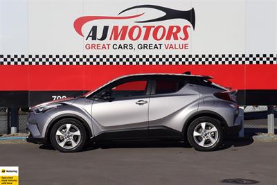 2018 Toyota C-HR - Thumbnail