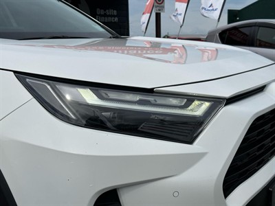 2022 Toyota RAV4 - Thumbnail