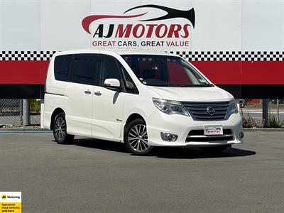 2014 Nissan Serena - Thumbnail