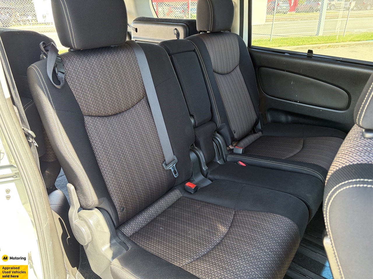 2014 Nissan Serena