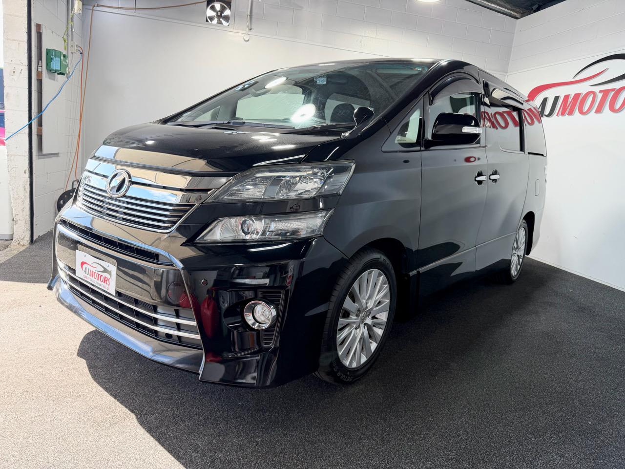 2014 Toyota Vellfire