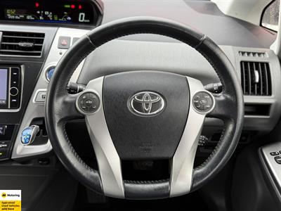 2013 Toyota Prius - Thumbnail