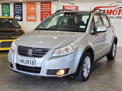 2014 Suzuki SX4 - Thumbnail