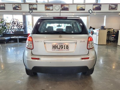 2014 Suzuki SX4 - Thumbnail