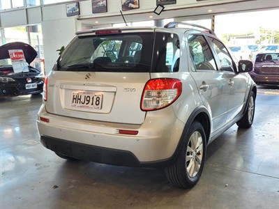 2014 Suzuki SX4 - Thumbnail