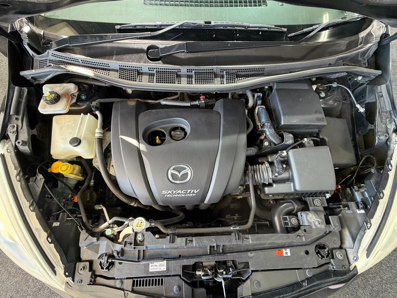 2013 Mazda Premacy