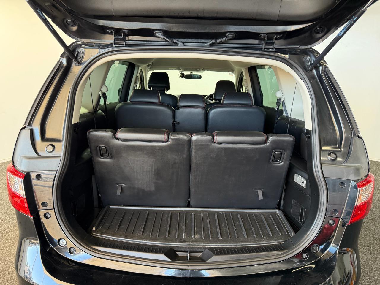 2013 Mazda Premacy