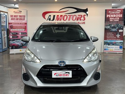 2017 Toyota Aqua - Thumbnail