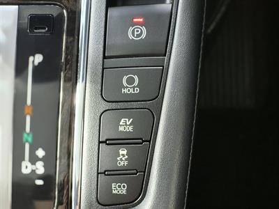 2015 Toyota Vellfire - Thumbnail