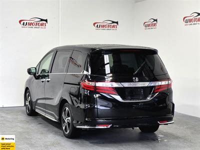 2015 Honda Odyssey - Thumbnail