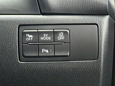 2016 Mazda Axela - Thumbnail