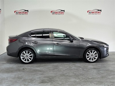 2016 Mazda Axela - Thumbnail