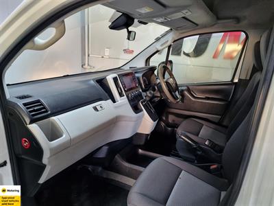 2020 Toyota Hiace - Thumbnail