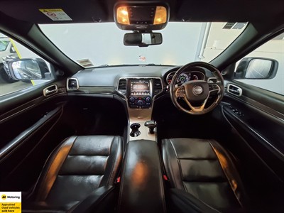 2016 Jeep Grand Cherokee - Thumbnail