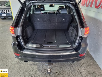 2016 Jeep Grand Cherokee - Thumbnail