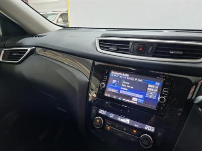 2016 Nissan X-Trail - Thumbnail