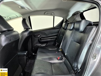 2015 Toyota Aqua - Thumbnail