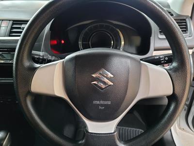 2014 Suzuki Swift - Thumbnail