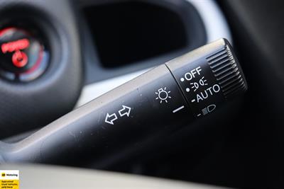 2020 Honda Fit - Thumbnail