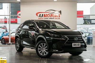2015 Lexus NX300H - Thumbnail