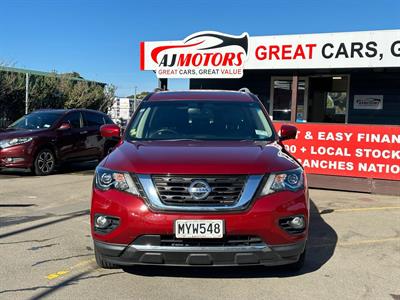 2020 Nissan Pathfinder - Thumbnail