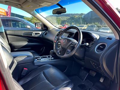 2020 Nissan Pathfinder - Thumbnail