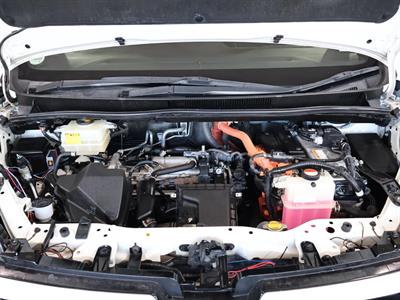 2014 Toyota Voxy - Thumbnail
