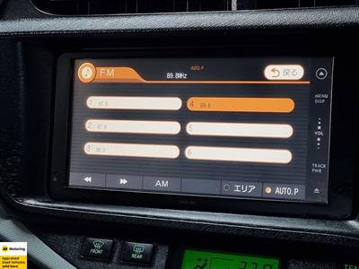 2012 Toyota Aqua - Thumbnail