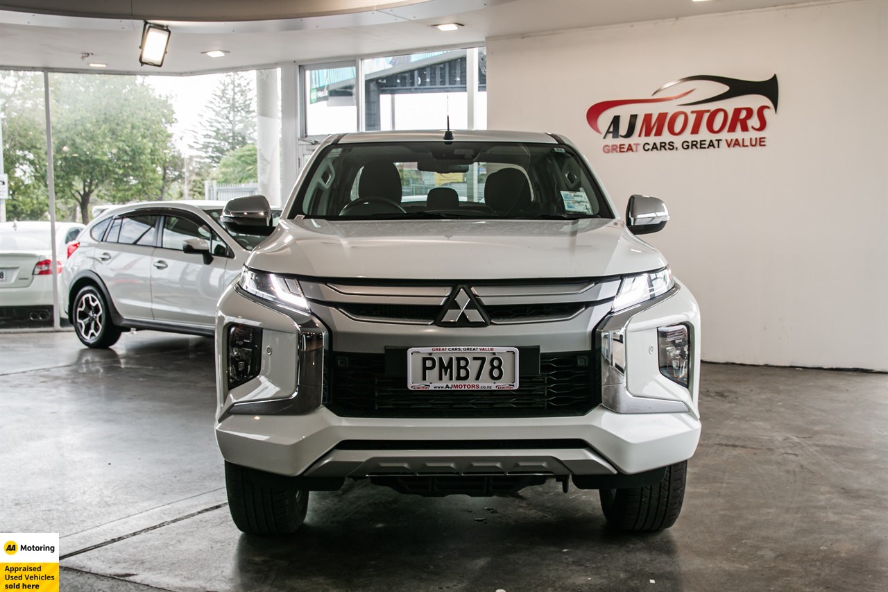 2022 Mitsubishi Triton