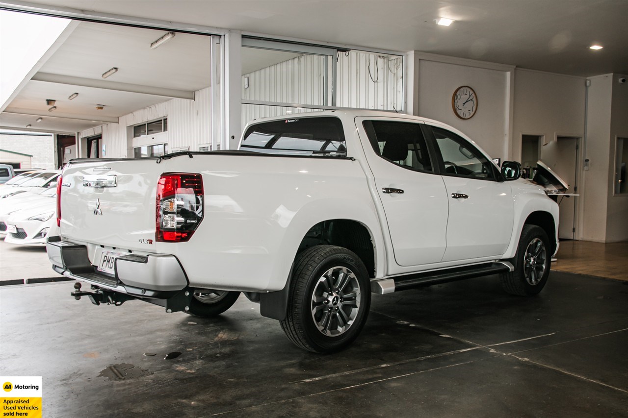 2022 Mitsubishi Triton