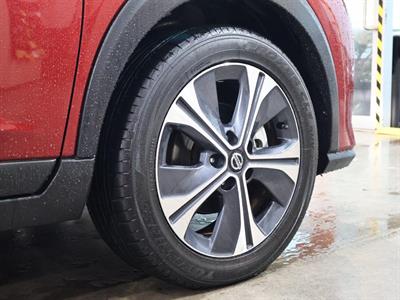 2021 Nissan Kicks - Thumbnail