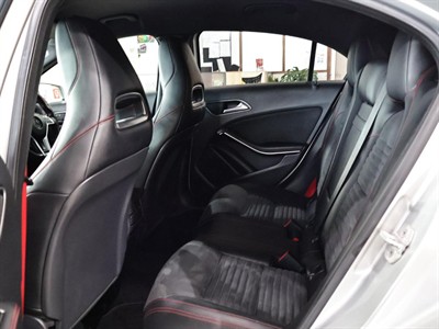 2014 Mercedes-Benz A 250 - Thumbnail