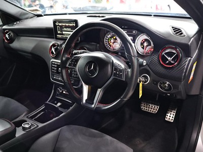 2014 Mercedes-Benz A 250 - Thumbnail