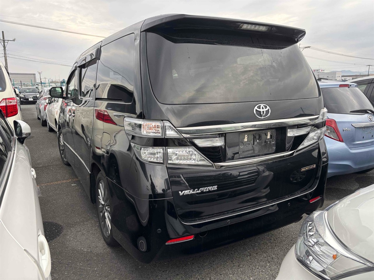2013 Toyota Vellfire
