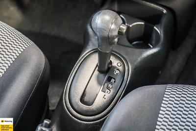 2018 Nissan March - Thumbnail