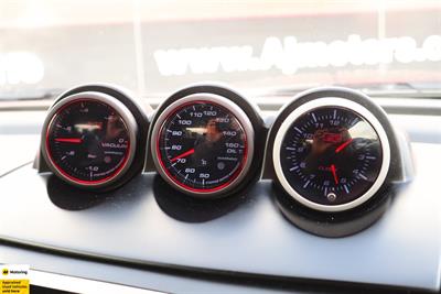2015 Suzuki Swift - Thumbnail